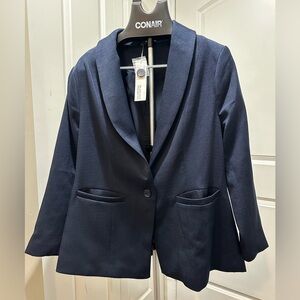 BloomChic Plus Size Solid Pocket Suit Collar Blazer